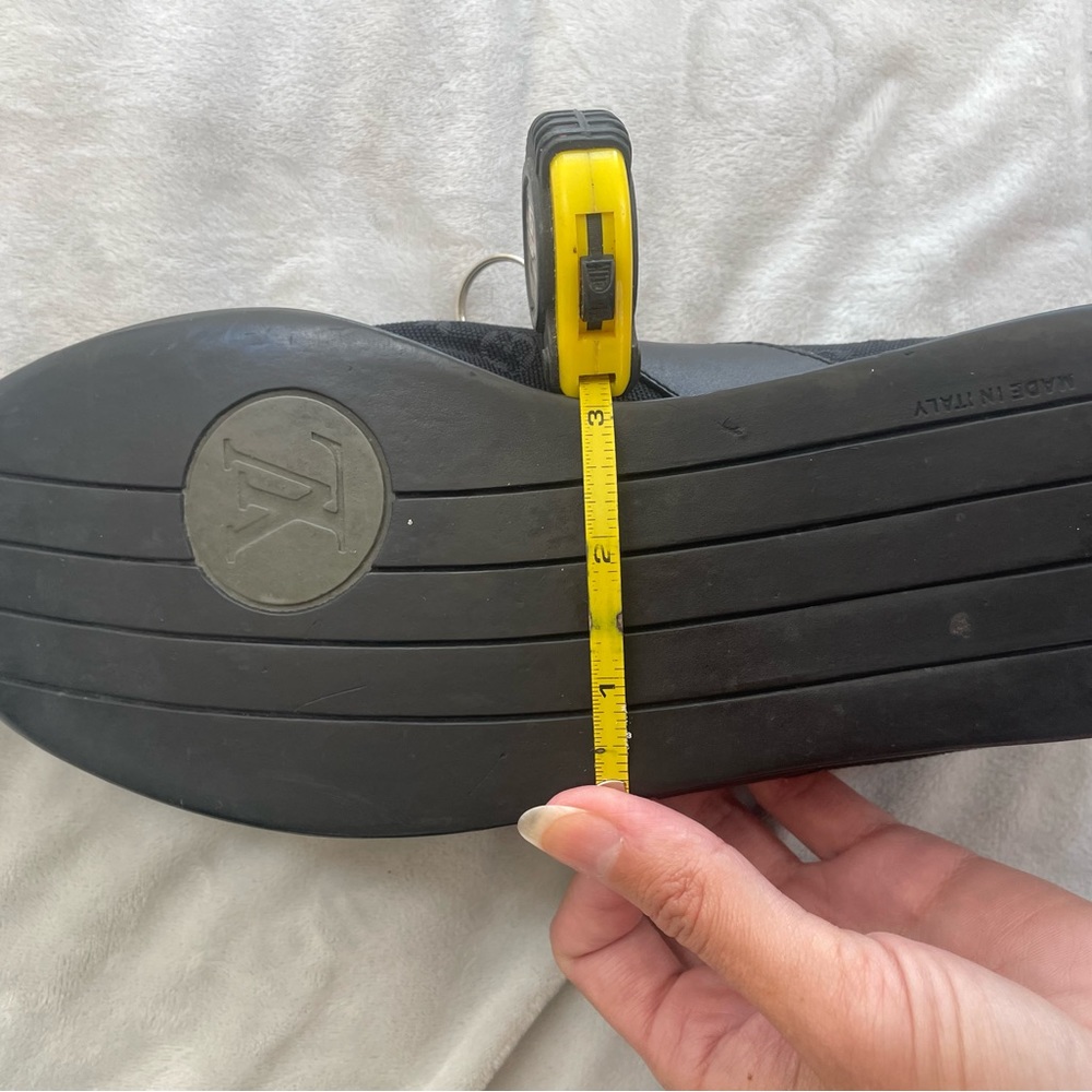 Louis Vuitton authentic Men’s shoes-lowest price available! Size 9 Men’s (8 EU) - Picture 15 of 16